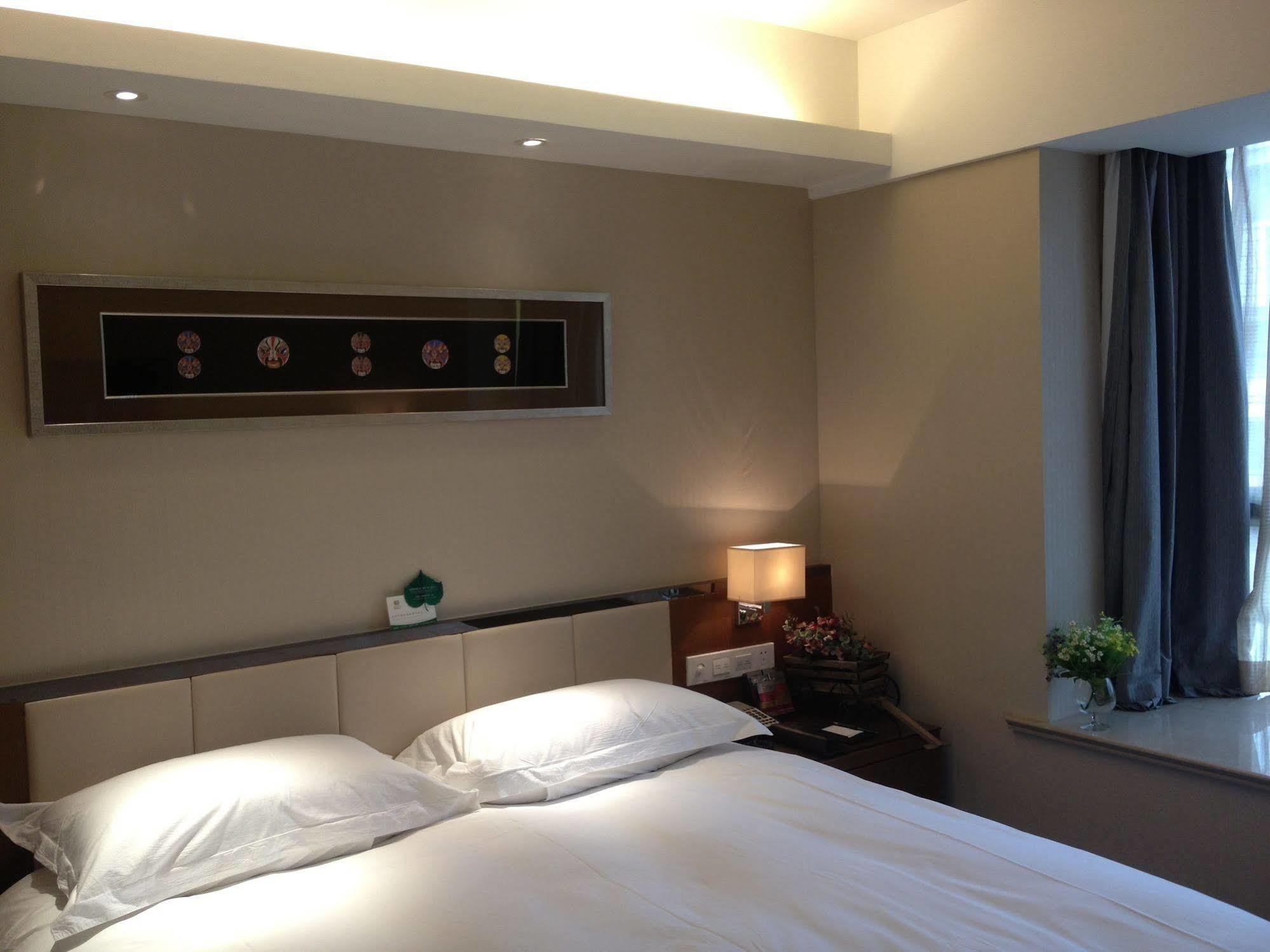 Yiwu Wendemu International Hotel Exterior photo