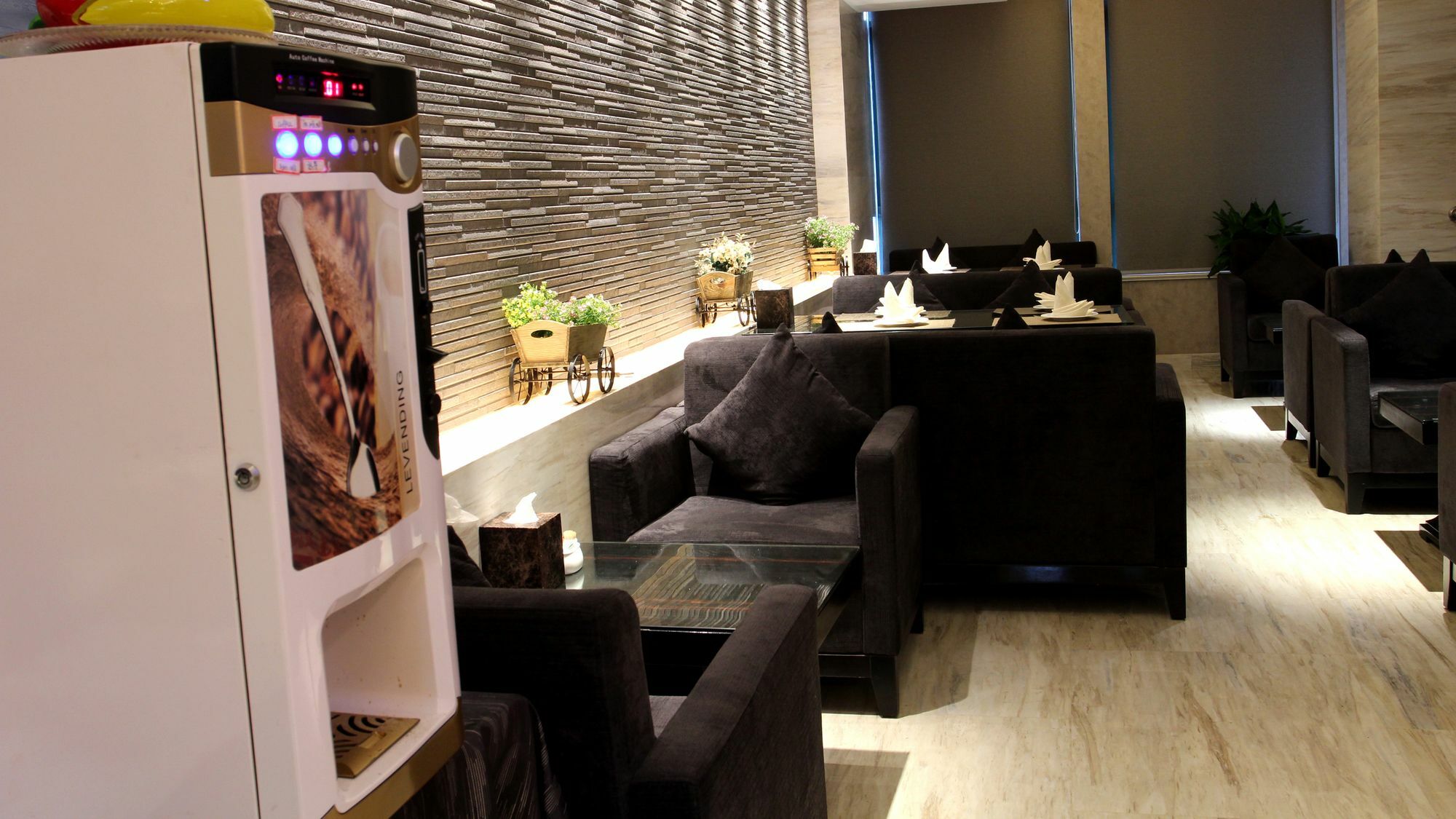 Yiwu Wendemu International Hotel Exterior photo